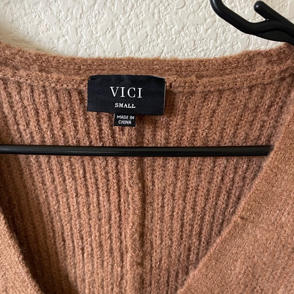 Vici Brown Ribbed Knit Sweater - Picture 2 of 4